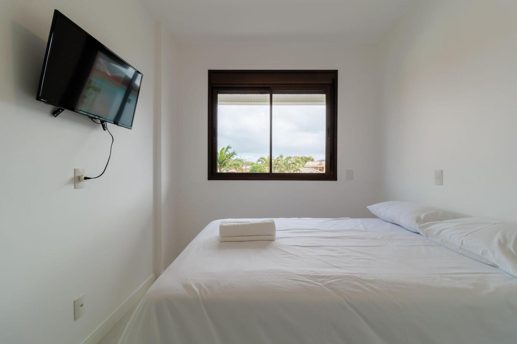 Apartamento C/ Piscinas A 240m Do Mar Floripa-sc Adc *